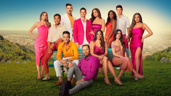 THE VALLEY -- Season:2 -- Pictured: (l-r) Janet Caperna, Jason Caperna, Jesse Lalla, Jax Taylor, Danny Booko, Luke Broderick, Nia Booko, Kristen Doute, Jasmine Goode Self, Michelle Lally, Zack Wickham, Brittany Cartwright