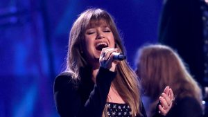 Kelly Clarkson