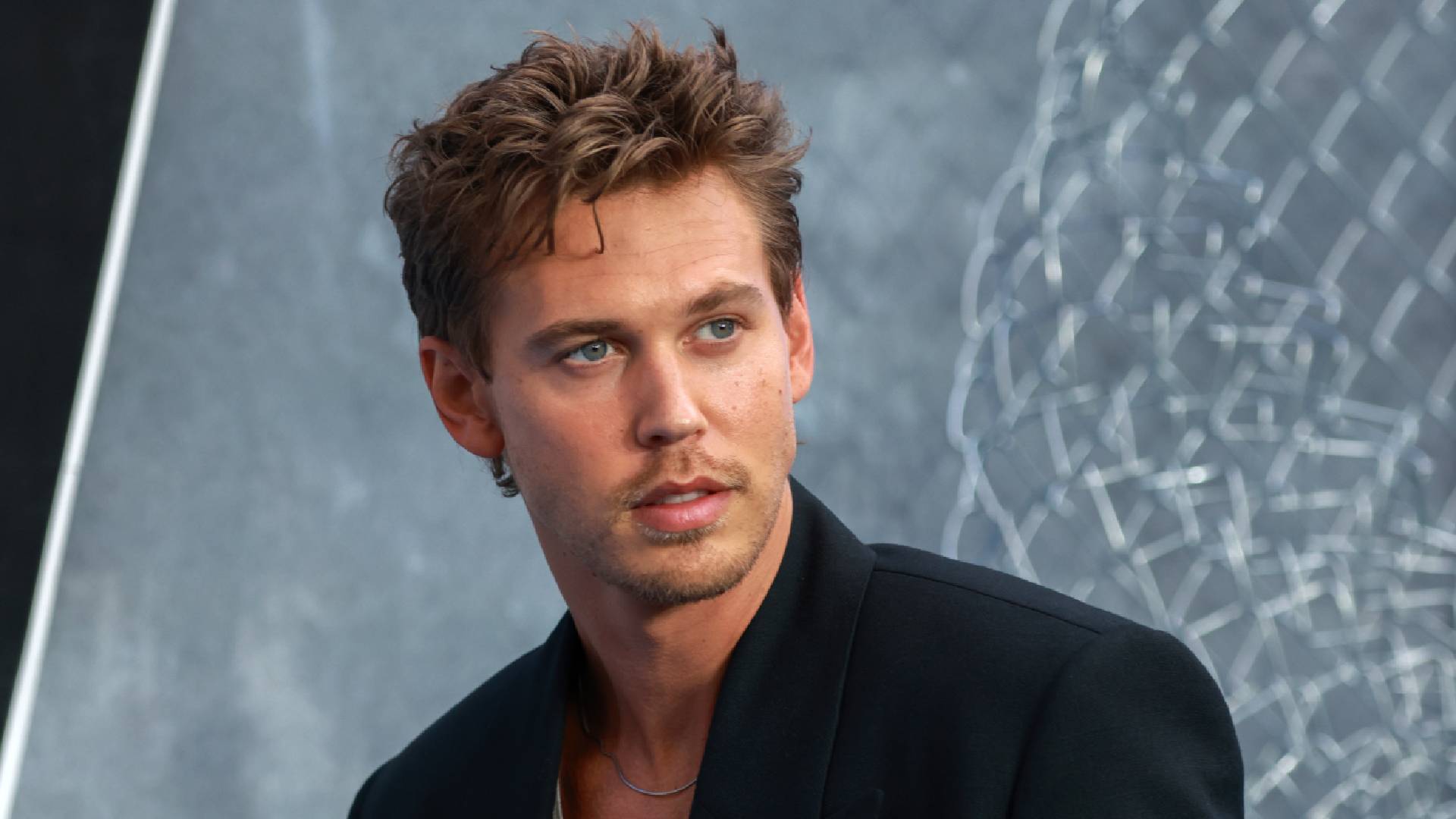 Austin Butler's Flight Scare Left Him Thinking He Was Dying