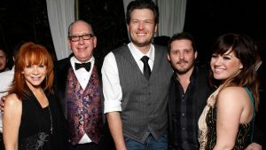 Reba McEntire, Warner Music Nashville’s President and CEO John Espositio, Blake Shelton, Brandon Blackstock and Kelly Clarkson attend Warner Music Group Grammy Celebration hosted by InStyle at Chateau Marmont on February 12, 2012
