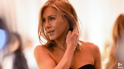 Jennifer Aniston’s Boyfriend Sweetly Shows Up to Support Her at LolaVie Event: VIDEO