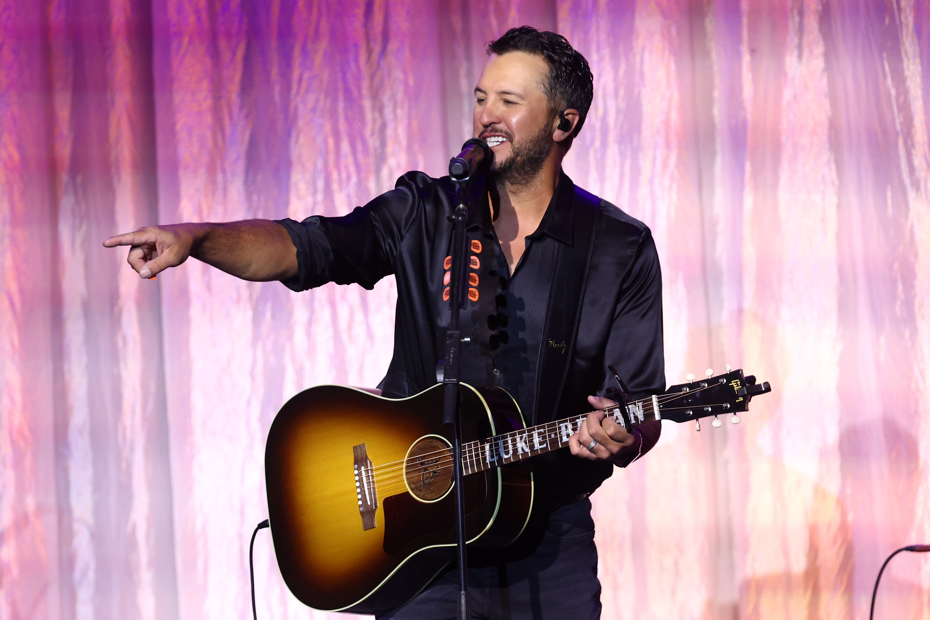 Luke Bryan: Inside the 'American Idol' Judge's Stunning Net Worth