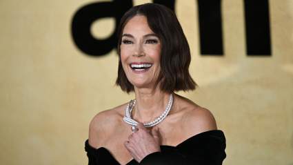 Teri Hatcher Embraces Natural Look in Makeup-Free Selfies [PHOTOS]