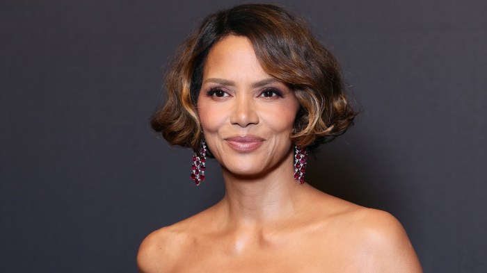 Halle Berry smiles at event