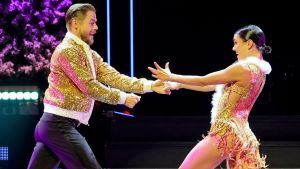 Derek Hough, Hayley Erbert