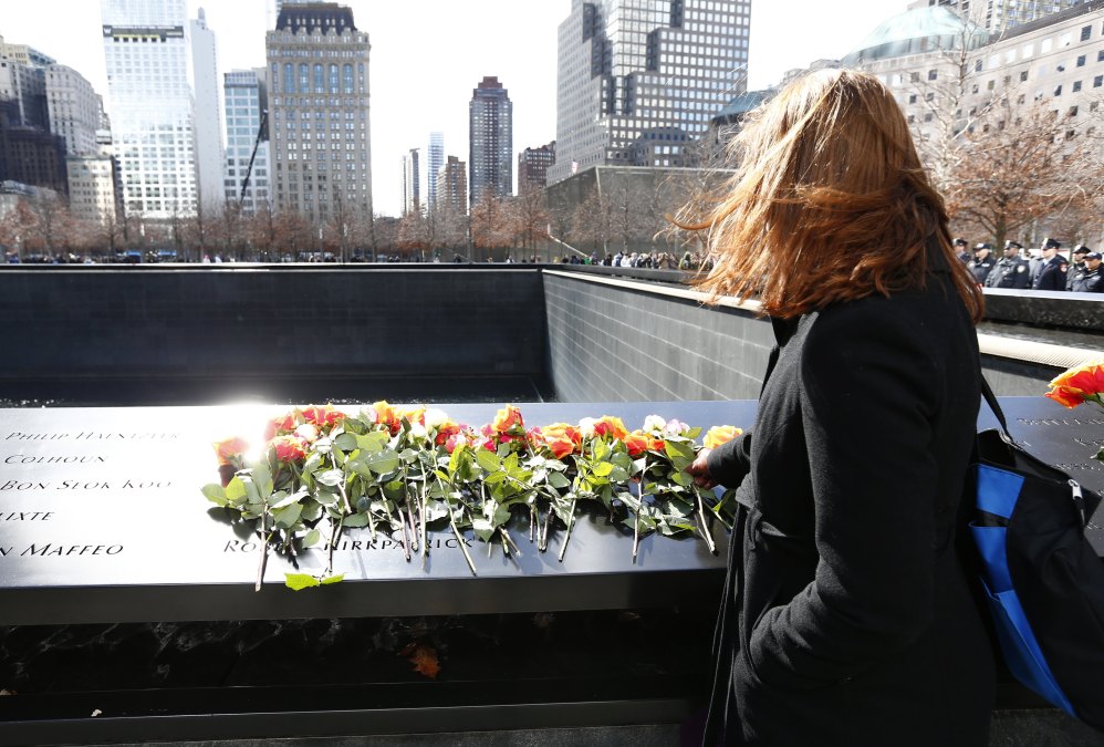 NEW YORK - FEBRUARY 26:  Mourners lay roses 