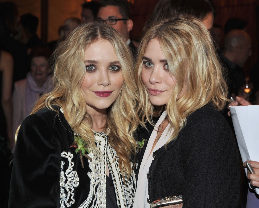  Mary-Kate Olsen and Ashley Olsen