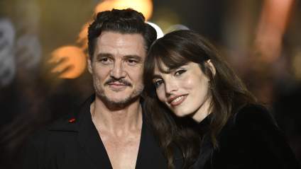 See Pedro Pascal Support Sister Lux During Paris Fashion Week