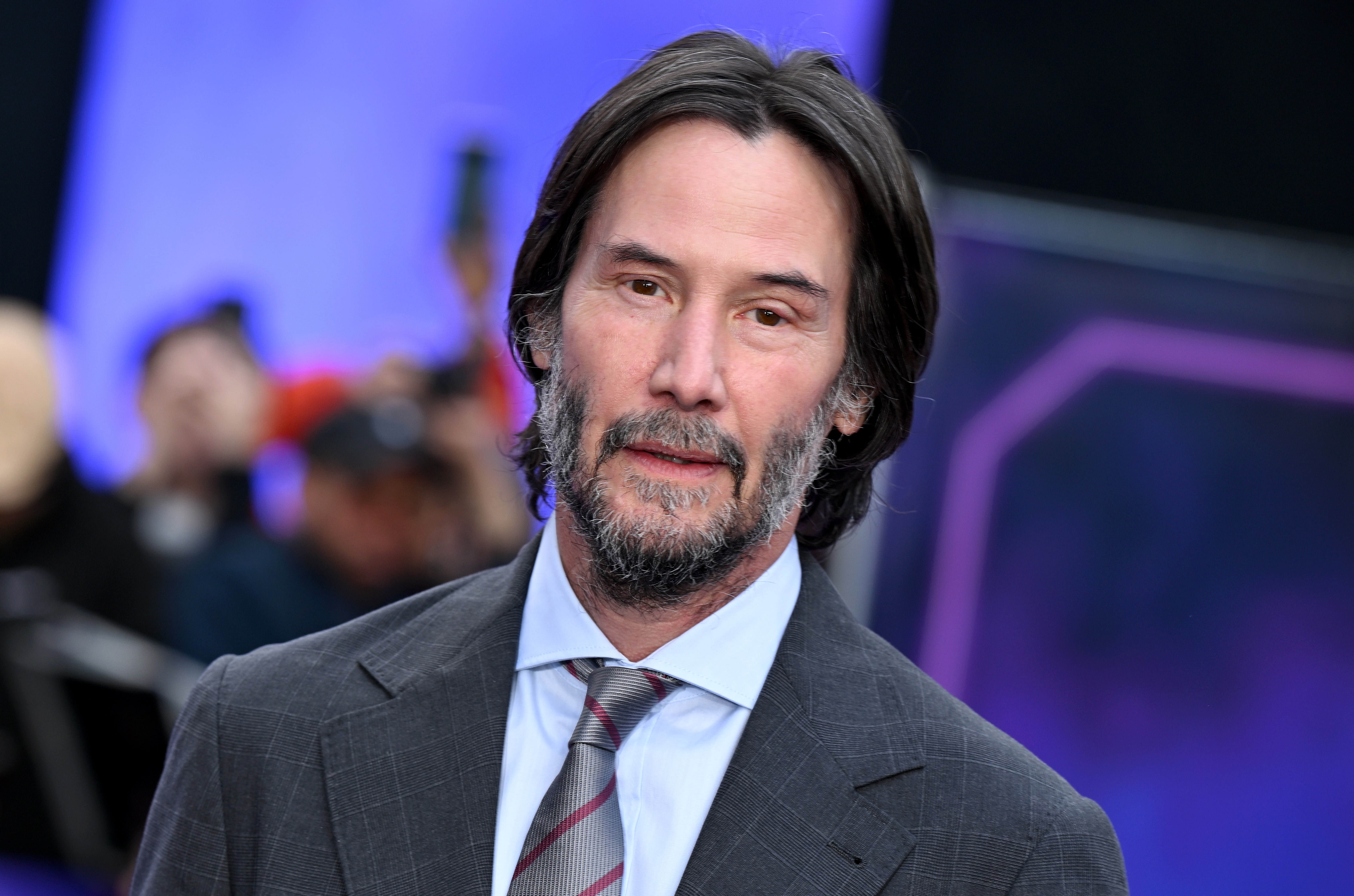 Keanu Reeves Rope Net Keanu Reeves Offers an Update on His Knee Injury