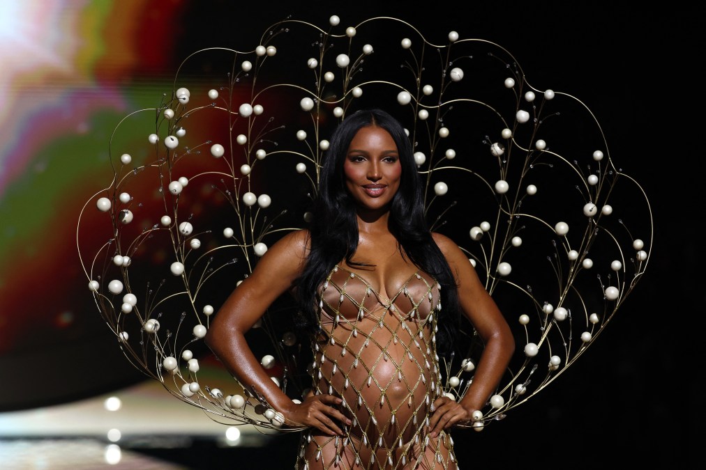 US model Jasmine Tookes