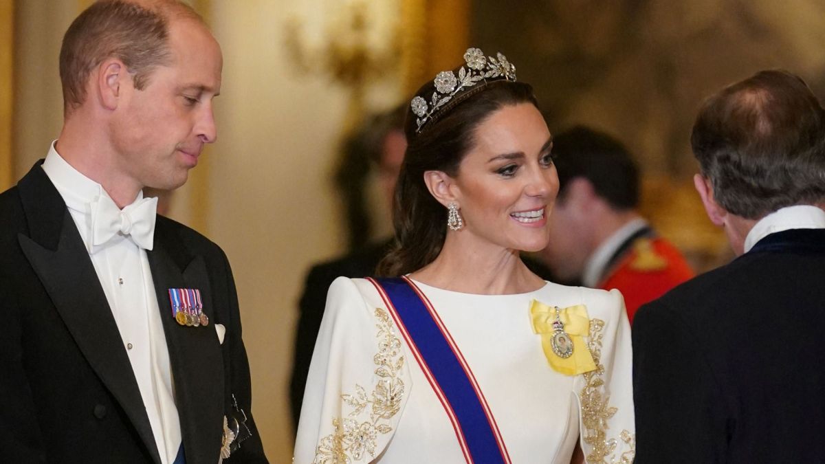 Prince of Wales (L) and Britain's Catherine, Princess of Wales arrive for a a State Banquet at Buckingham Palace in central London on November 21, 2023, for South Korea's President Yoon Suk Yeol and his wife Kim Keon Hee on their first day of a three-day state visit