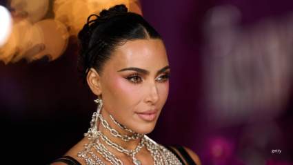 Emotional Kim Kardashian Reveals She Has Brain Aneurysm