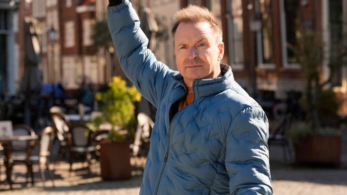Phil Keoghan
