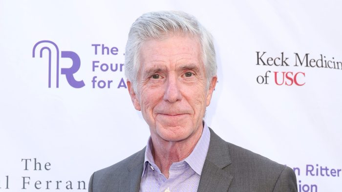 Tom Bergeron.