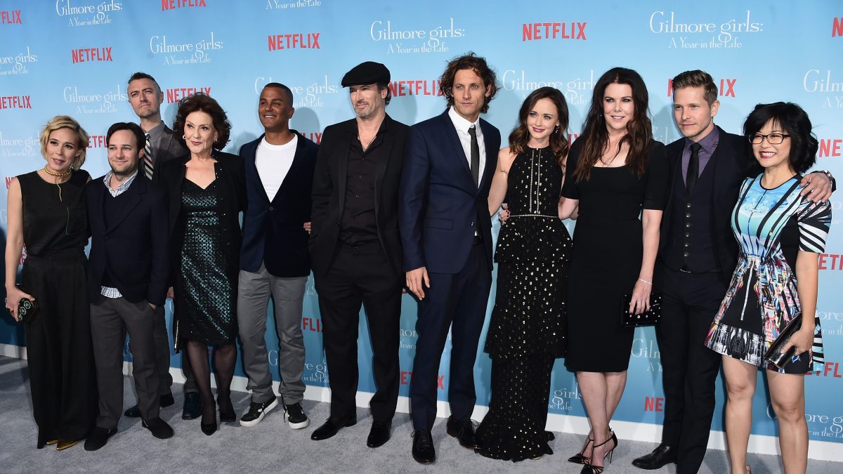 Liza Well, Danny Strong, Sean Gunn, Kelly Bishop, Yanic Truesdale, Scott Patterson, Tanc Sade, Alexis Bledel, Lauren Graham, Matt Czuchry, Keiko Agena