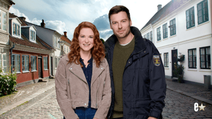 Why Hallmark Star Peter Mooney Loves Filming In A Muddy, Powerless Fake Town