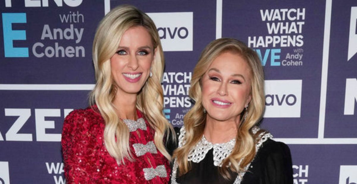 Nicky Hilton and Kathy Hilton.