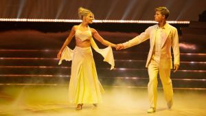Witney Carson, Robert Irwin