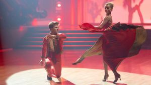 Robert Irwin, Witney Carson