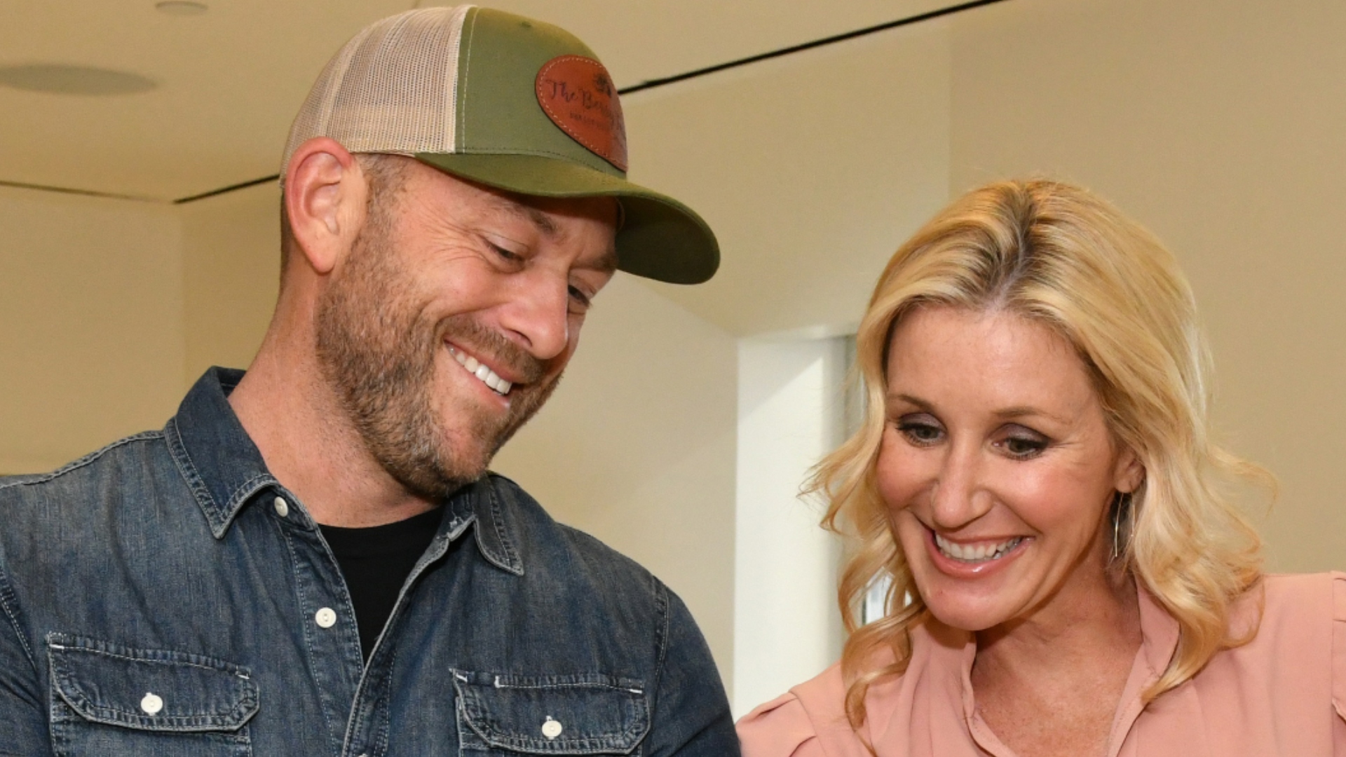 Fixer to Fabulous Season 7 Episodes Streaming: Schedule & Where to Watch
