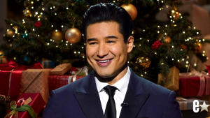 Mario Lopez smiling
