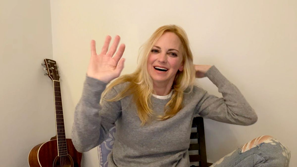 Anna Faris.