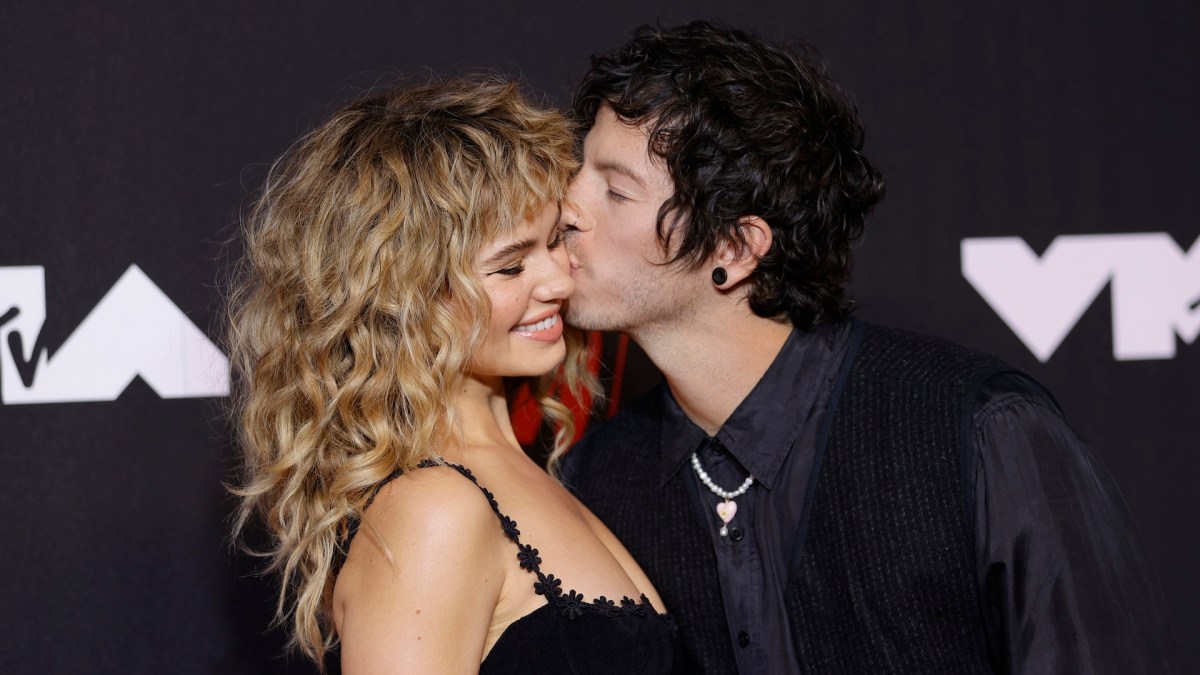 Debby Ryan & Josh Dun