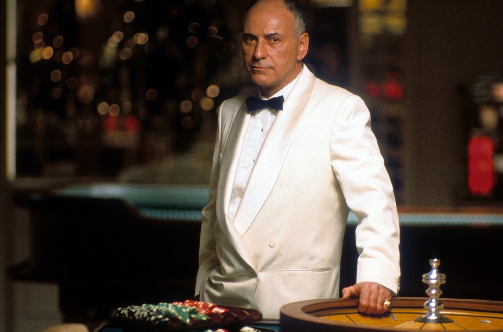 Alan Arkin in 1990.