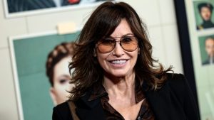 Gina Gershon