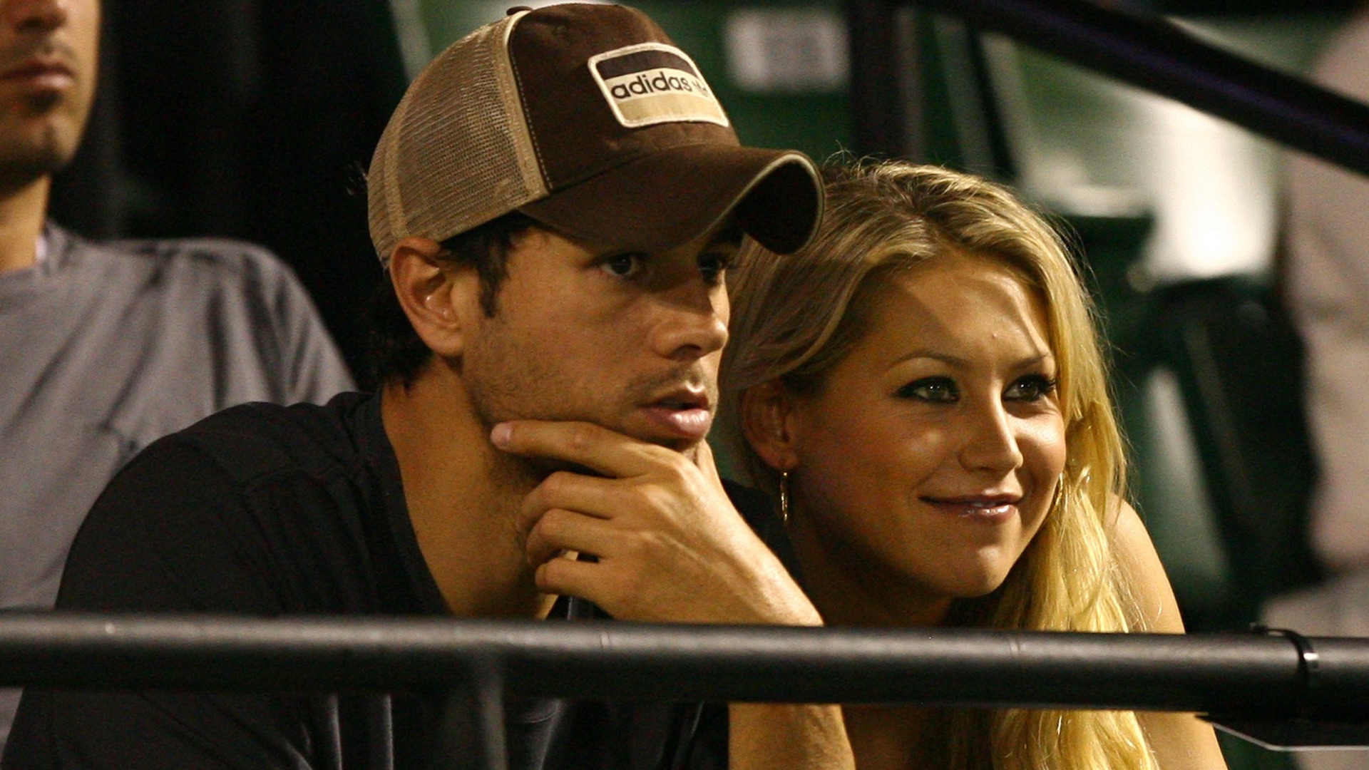 Enrique Iglesias and Anna Kournikova