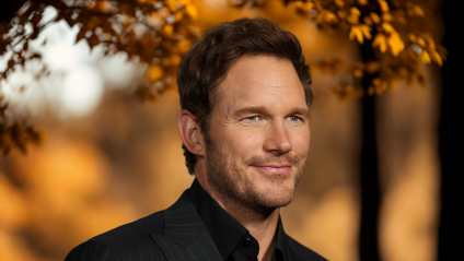 Chris Pratt Posts Rare Family Photo, Including All 4 Kids — ‘Thankful’