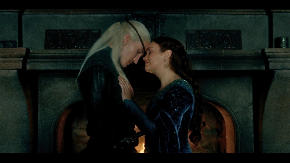 Ewan Mitchell, Olivia Cooke in House of the Dragon Season 3