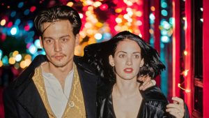 Johnny Depp and Winona Ryder in 1990.