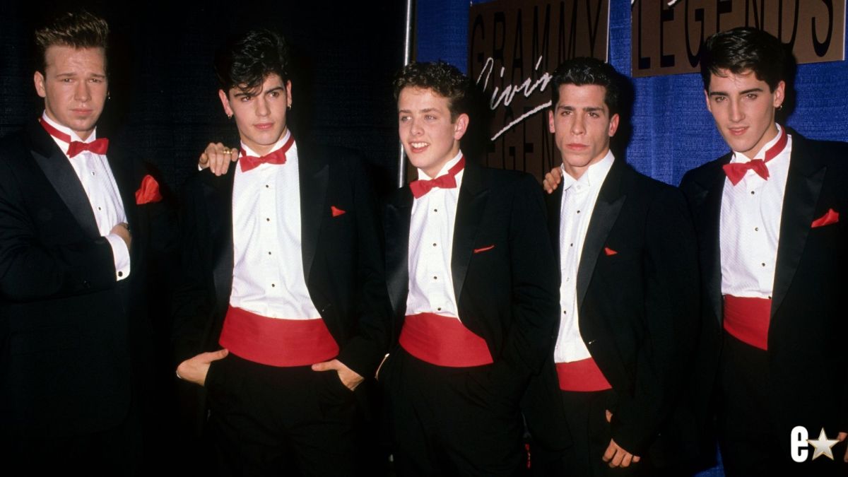 Donnie Wahlberg, Jordan Knight, Joey McIntyre, Danny Wood, Jonathan Knight