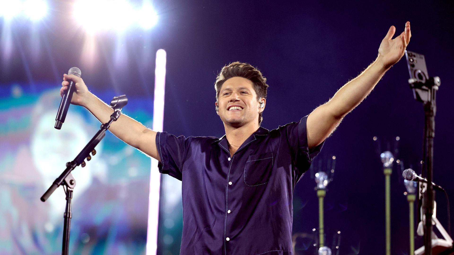 Niall Horan performs onstage during TikTok In The Mix at Sloan Park on December 10, 2023