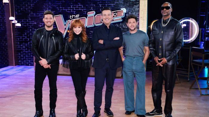 Michael Buble, Reba McEntire, Carson Daly, Niall Horan, Snoop Dogg