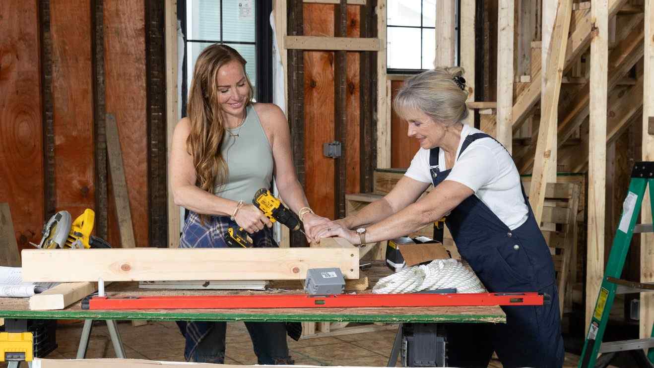 What Happened to 'Good Bones' Star Karen E. Laine?