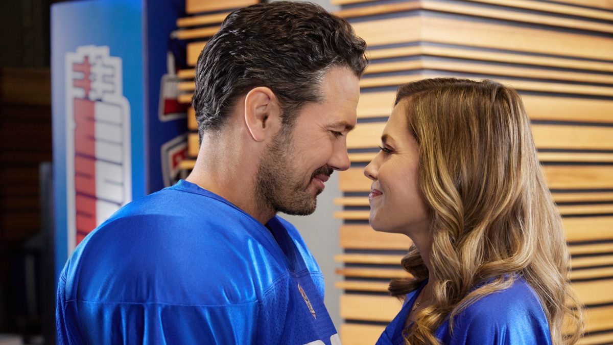Ryan Paevey and Pascale Hutton
