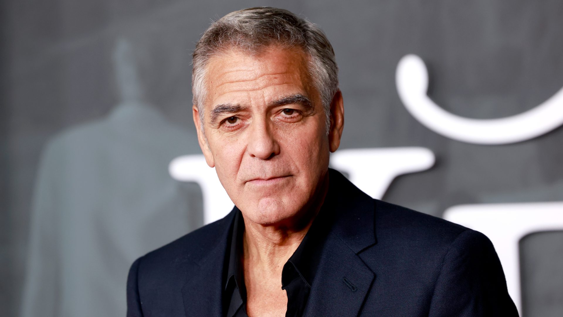 George Clooney, Below Deck