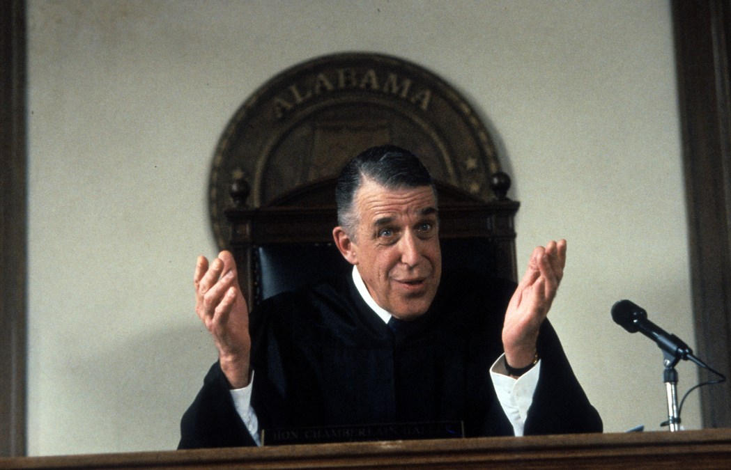 Fred Gwynne as Judge Chamberlain Haller in "My Cousin Vinny" (1992).