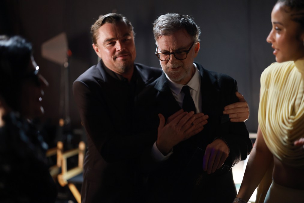 Leonardo DiCaprio and Paul Thomas Anderson embrace