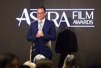Indy the Dog Wins ‘Best Horror Performance’ at Astra Film Awards