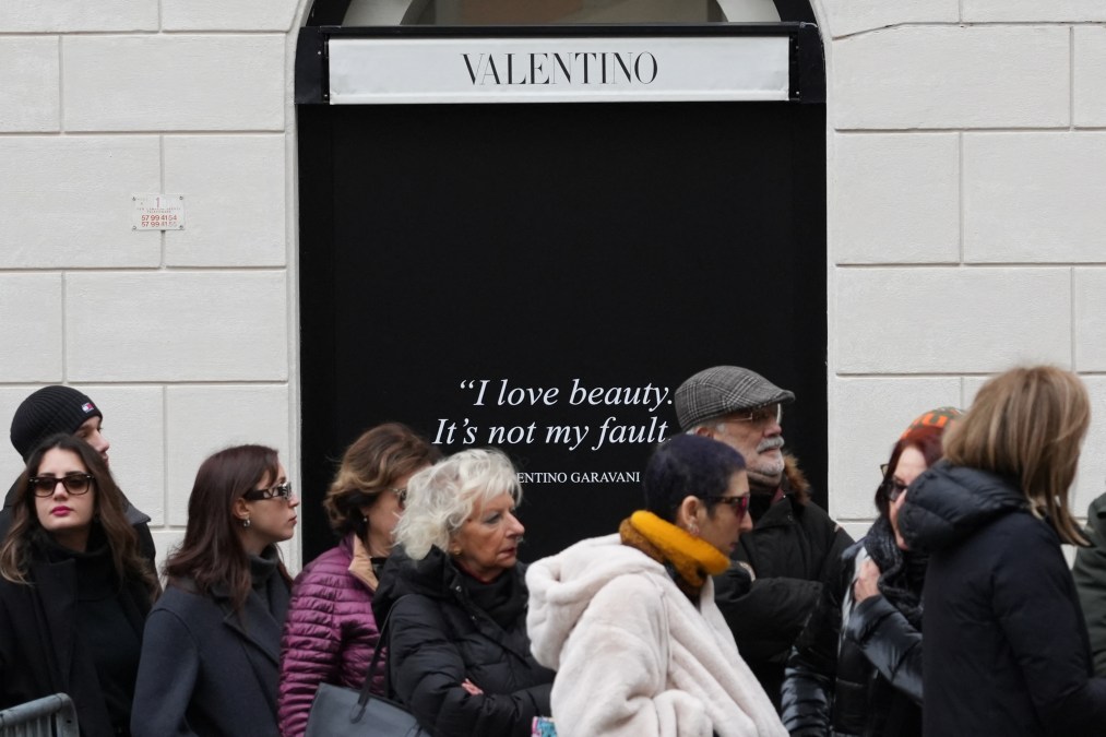 ITALY-FASHION-VALENTINO-OBIT