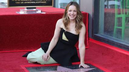 Rachel McAdams Receives Star on Hollywood Walk of Fame