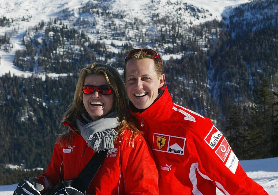 MADONNA DI CAMPIGLIO, ITALY:  German Formula 1 driver Michael Schumacher poses with his wife Corinna