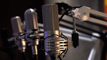 Beloved San Diego Radio Personality Passes Away at 74 – Our Hearts Go Out
