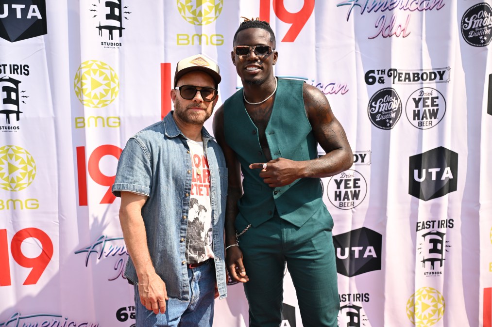 Joey Arbagey, Jamal Roberts