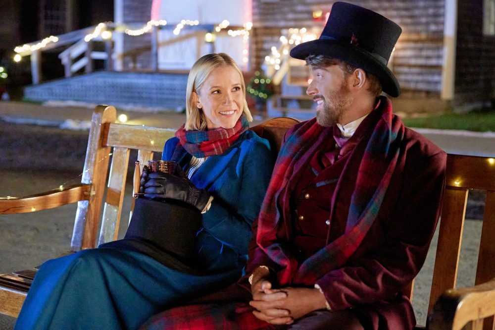 Jessy Schram and Chandler Massey in "Mystic Christmas."