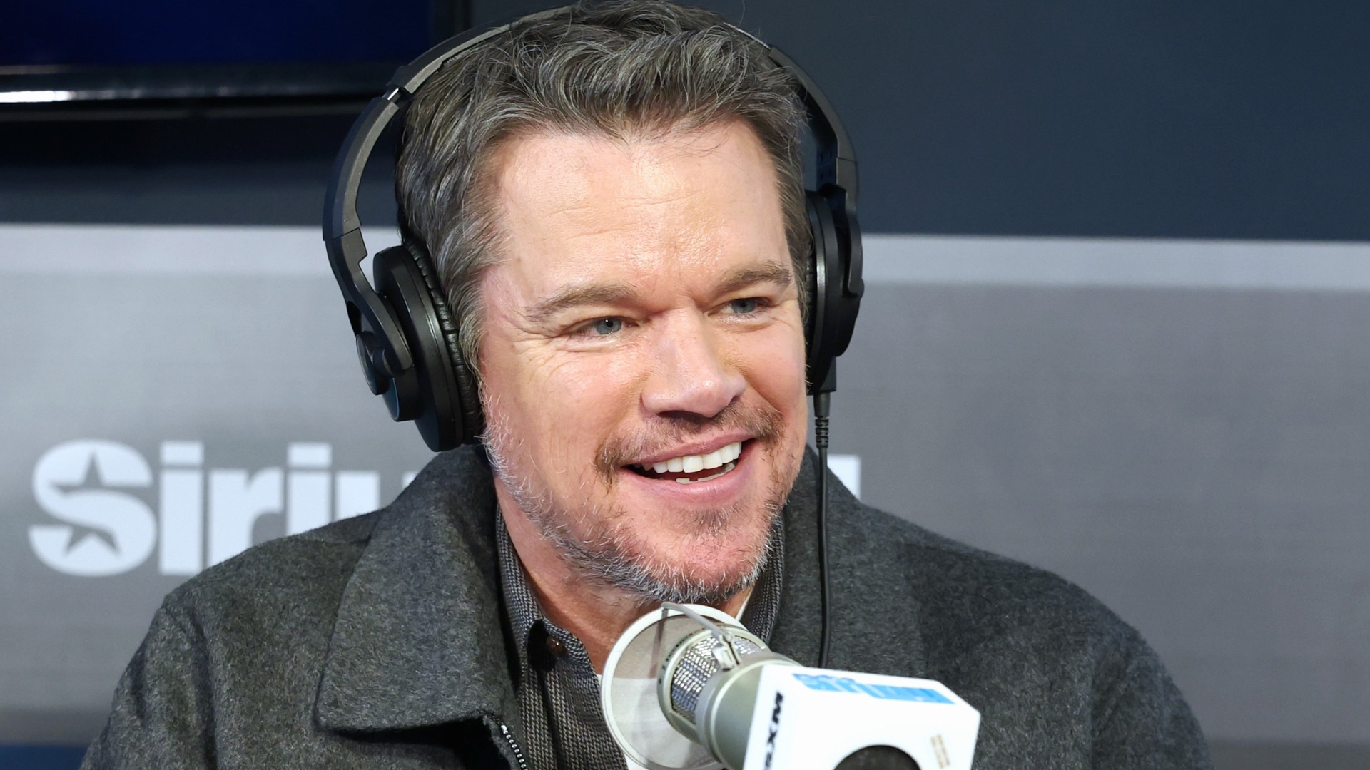 Matt Damon Daughter Gia Playfully Calls Out Red Carpet Pose