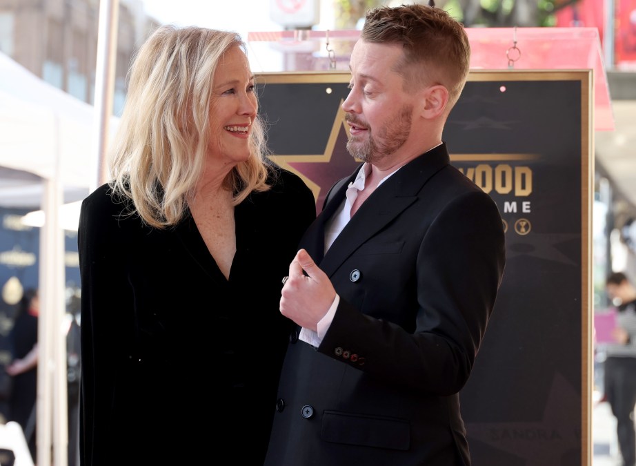 Macaulay Culkin and Catherine O’Hara